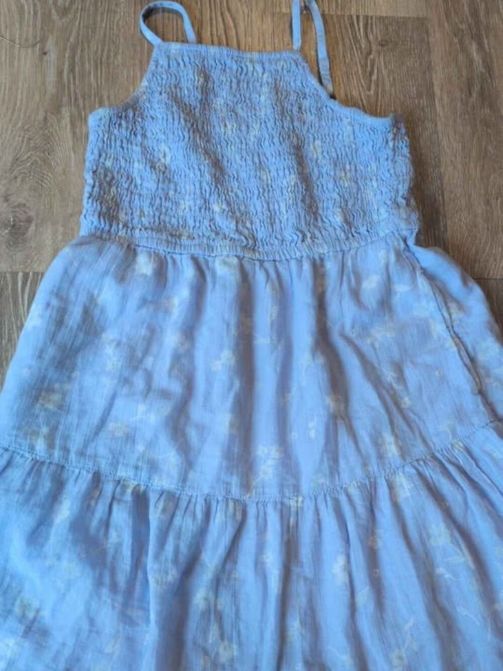 abercrombie kids Blue Floral Smocked Dress Size 9/10